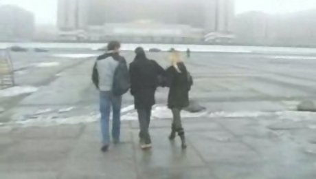 Group of friends decides to get warm by having a threesome