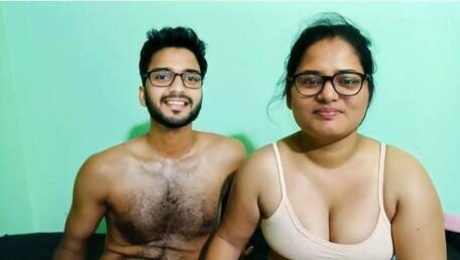 Desi lover sex recorded their sex video with her college girlfriend