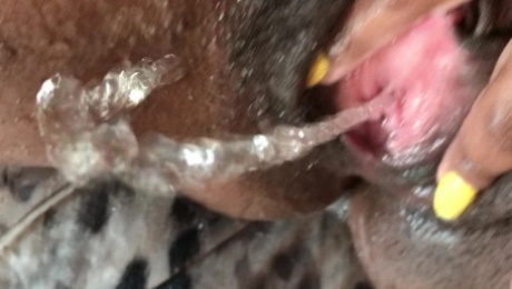 Cumming, Fingering & Peeing all over myself. EXTREME CLOSE UP